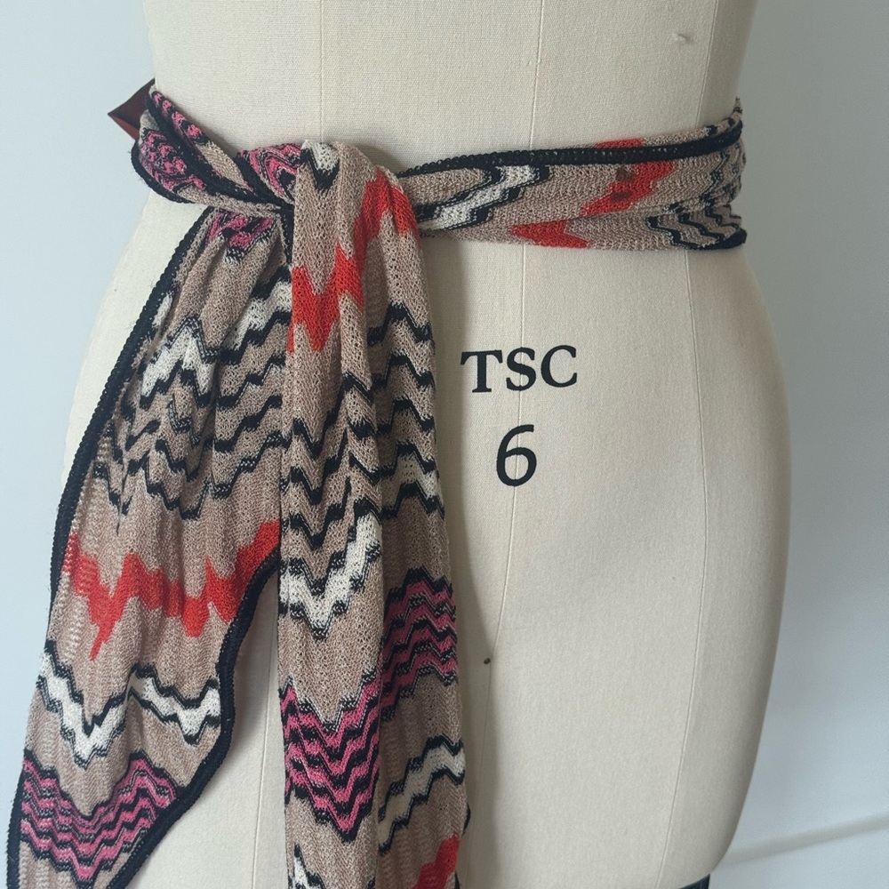Missoni Classic Heritage, Zigzag Patterned Scarf